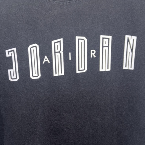 Men’s Jordan T-shirt - Picture 3 of 6